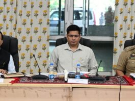 Div Com Vikas Kudal visits Samba, Reviews Developmental works, welfare schemes